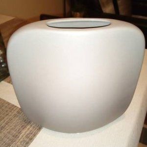 EQ3 Modern Vase Grey